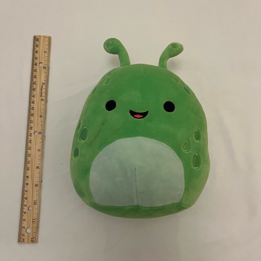 *FREE* 8” Finn the green alien (Rare)
